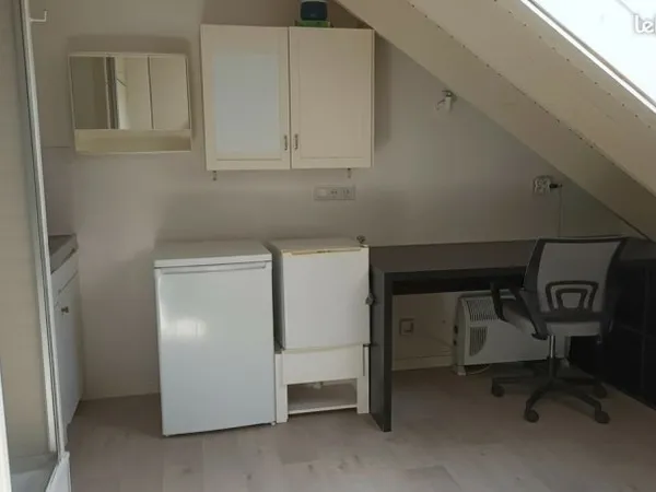 Studio meublé tout inclus - 11 m² Carrez, 16m² utile