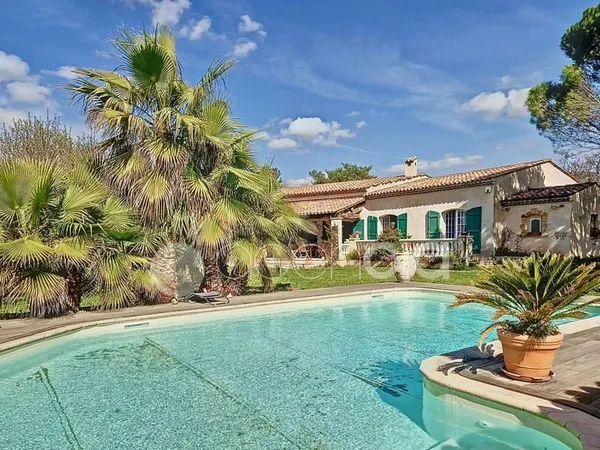 Villa charme de plain pied à Saint Cézaire sur Siagne
