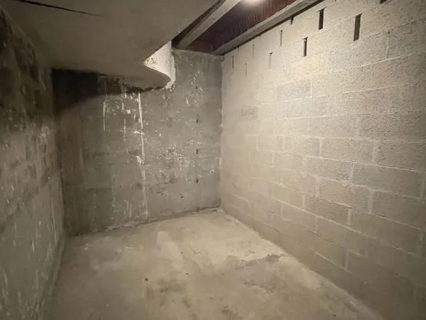 Grand espace de stockage à louer proche porte d'Orléans