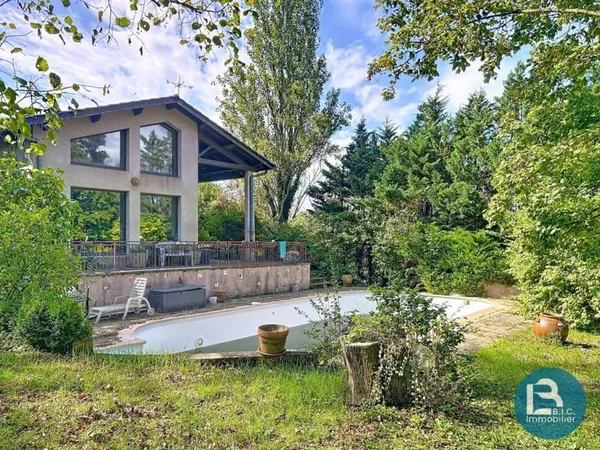Maison de luxe 10 pièces 240 m²