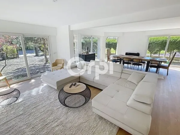 Maison 6 pièces 155 m²