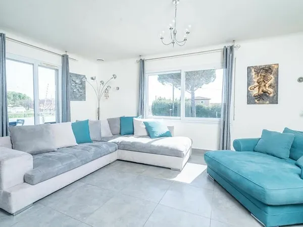 EXCLUSIVITE ISTRES Maison 8 pièce(s) 154 m2