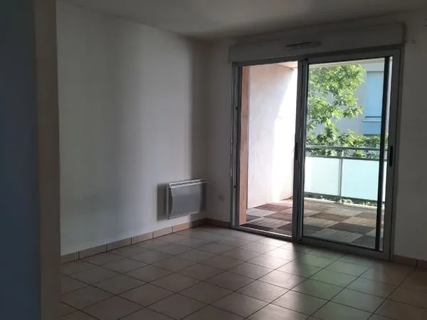Appartement 2 pieces +box