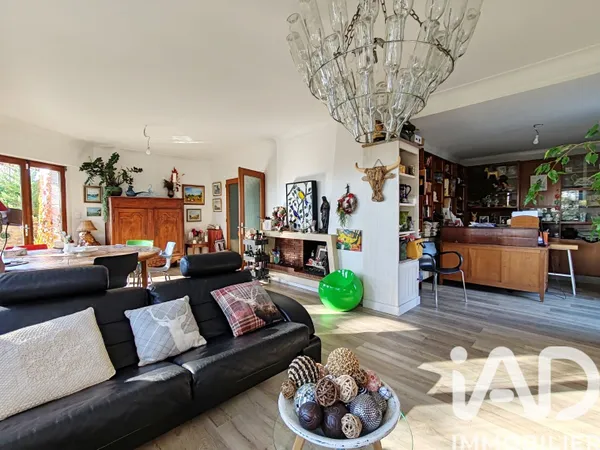 Maison 7 pièces 193 m²