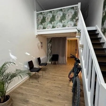 Local commercial 80 m²