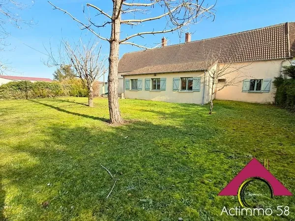 Maison de plain-pied 7 pièces 124 m²