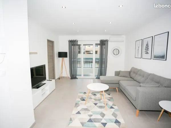 Superbe colocation, quartier aguillon