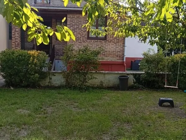 Maison 70 hab sur 400 m2 de terrain