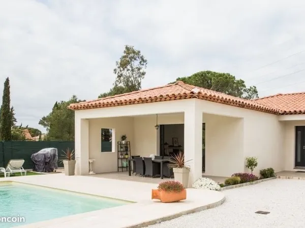 Maison rectangulaire 5 pièces - 100 m² - SAUBENS