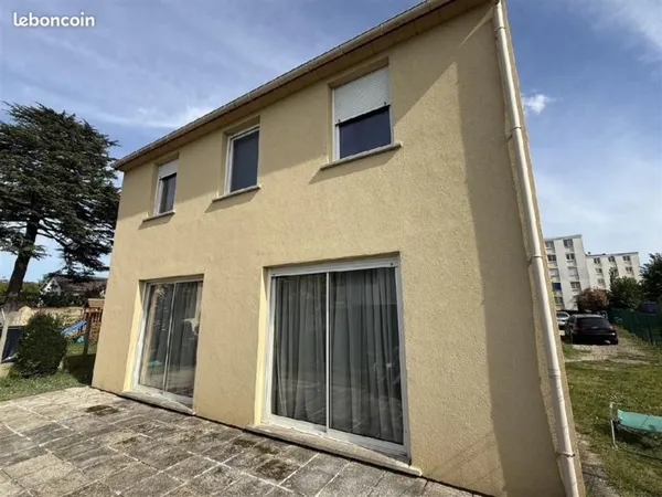 Pavillon 7 pièces 120 m²