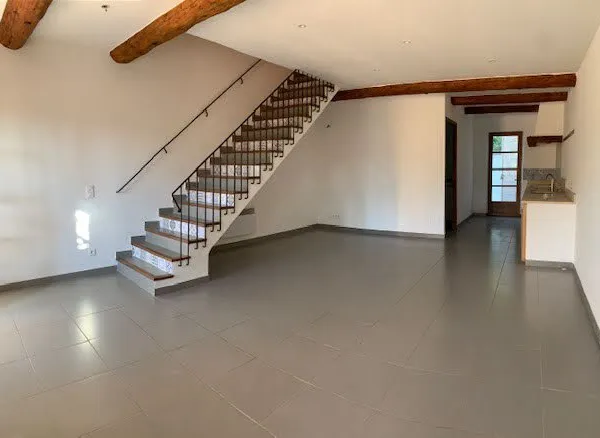 Maison 3 pièces 85 m²