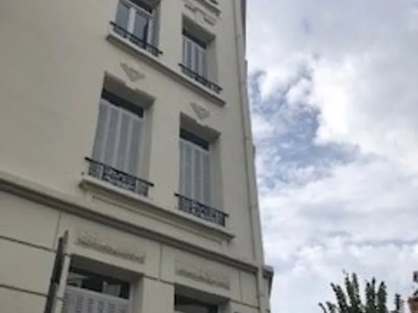 Studio 1 pièce 17 m²