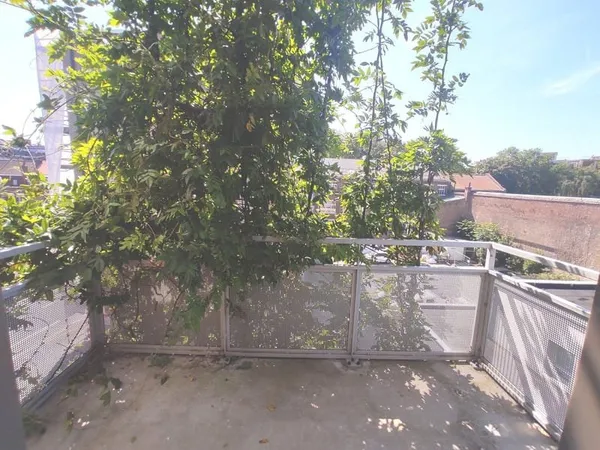 À Lille (59), grand appartement en vente avec terrasse