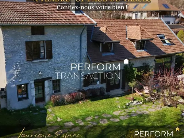 COUP DE CŒUR : Maison en pierre d'environ 170 m²