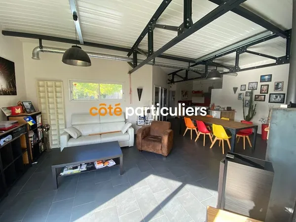 Maison contemporaine de plain-pied de 114 m² - Calme, confort et modernité sur 922 m² de terrain