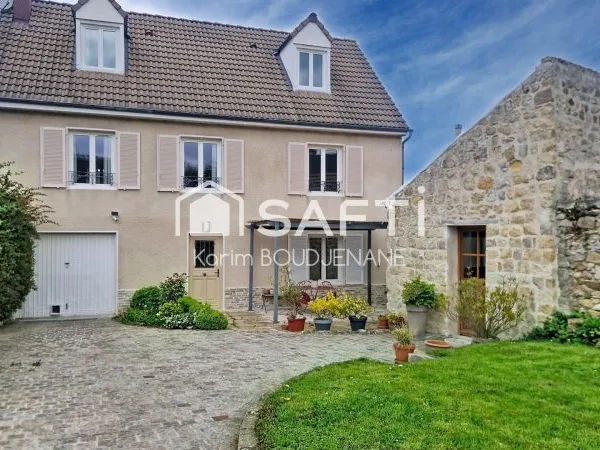 Maison individuelle, 5 chambres, dépendance, 580 m2 de terrain