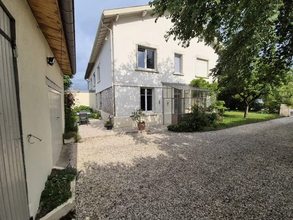 Maison 7 pièces 167 m²