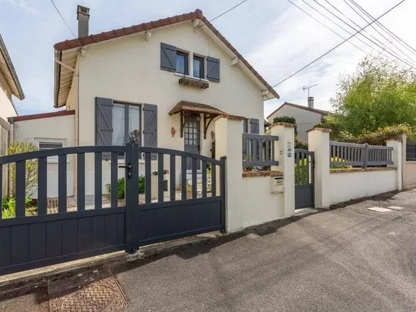 Maison 6 pièces 167 m²