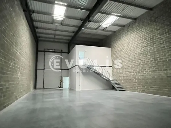 OLEA - 2 823 m² divisibles à partir de 303 ,9 m²