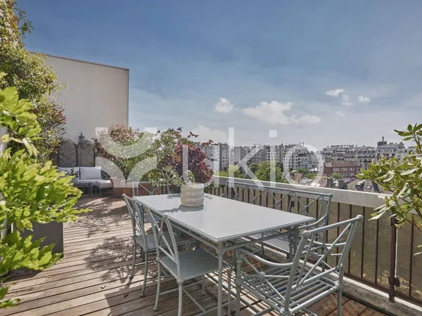 Appartement 4 pièces 135 m²