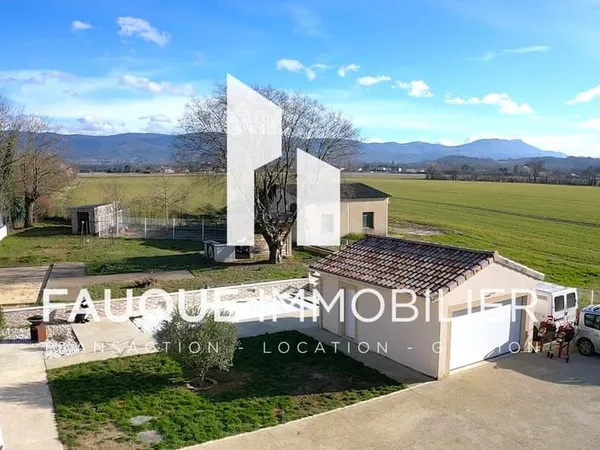 CHABEUIL. EXCLUSIVITE, Maison rénovée de 189m2 hab sur 1500m