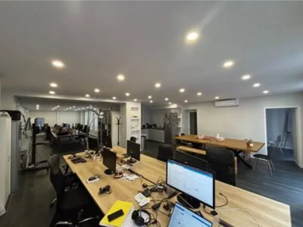 Bureaux 142 m²