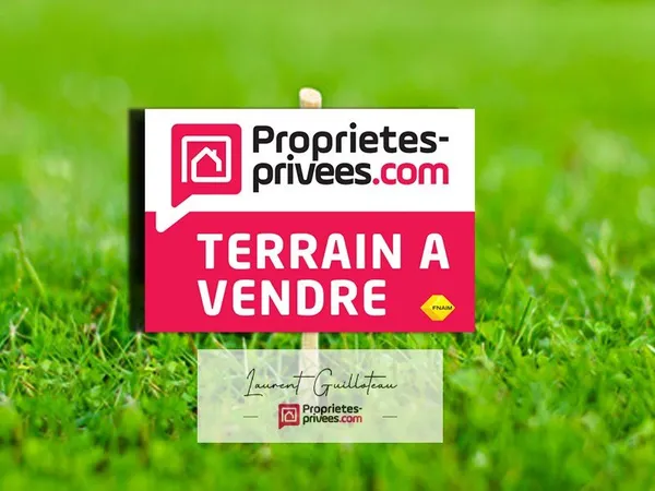 Terrain constructible Chambretaud 969 m2