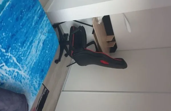 chambre meublée 10 m2 avec SBD commune