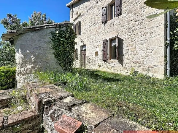 Maison 5 pièces 190 m²