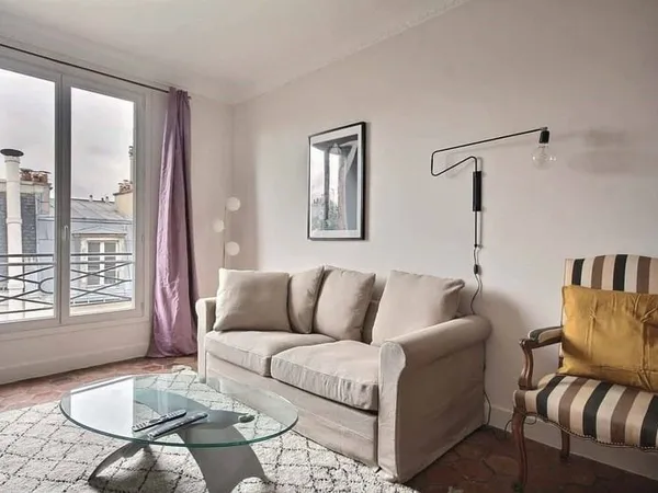 Appartement 1 pièce 50 m²