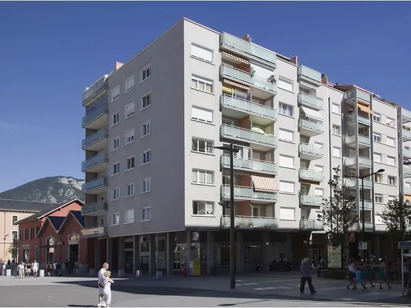 Stationnement Location Annecy  16m² 118€
