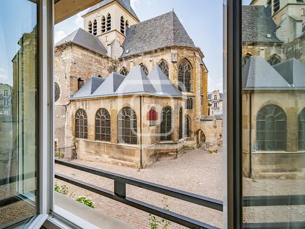APPARTEMENT TYPE 5 HYPER CENTRE REIMS