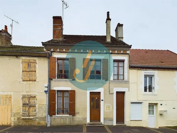 Maison de village polyvalente à Arquian : résidence principale, secondaire ou investissement locatif