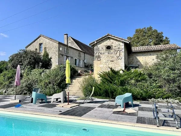 Propriété au calme avec vue exceptionnelle
