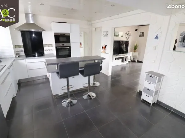 Maison 7 pièces 113 m²