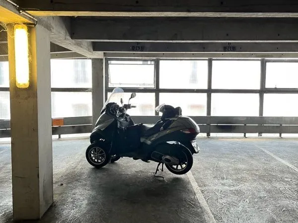 Place parking / garage Europe