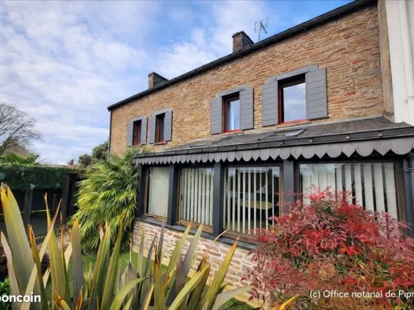 Maison 9 pièces 180 m²