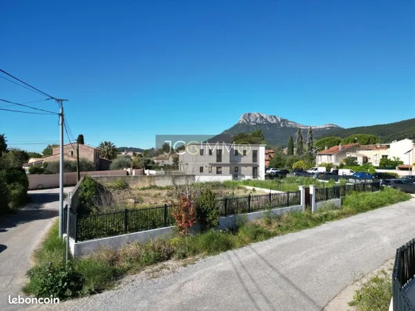 Terrain 441 m² La Farlède