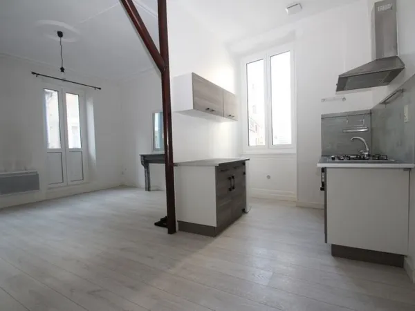 APPARTEMENT F2 54m2 DECIZE