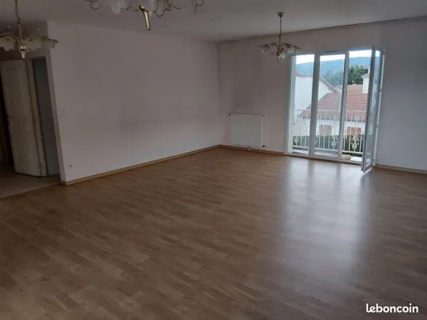 Maison 240 m² Sur terrain 850m²