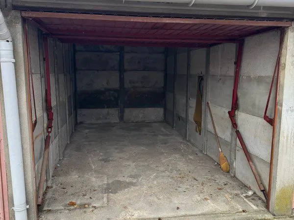 Box fermé 12,5m2 Brou sur Chantereine CHANTECLAIR