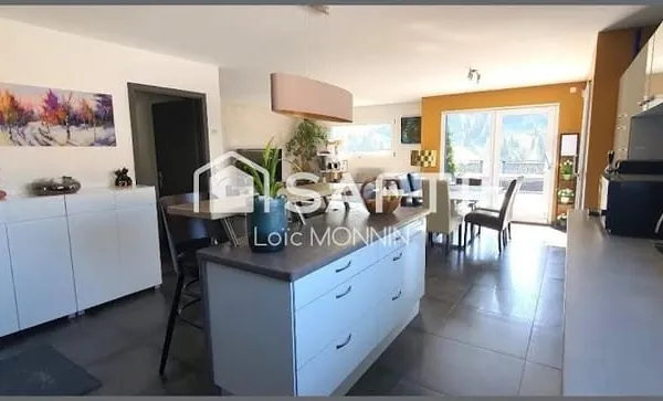 Maison 5 pièces 102 m²