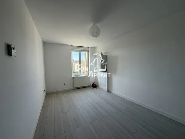 Appartement F3 55m2 à louer à AUBOUE