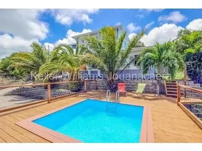 VENTE de 2 maisons F4 (256 m²) à SAINTE ANNE