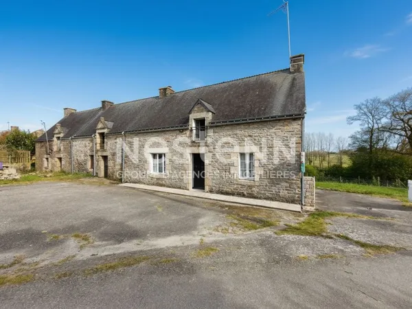 MAISON A VENDRE - LIZIO - GRAND TERRAIN - DOUBLE GARAGE