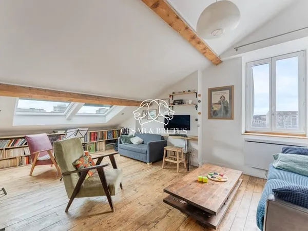 Grand Appartement en dernier étage