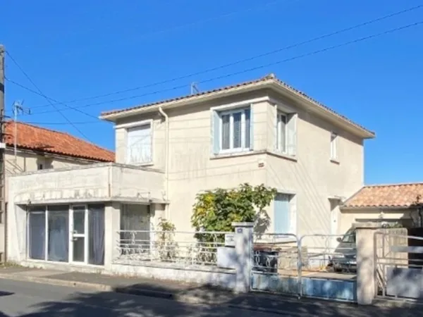 Angoulême. Maison 140 m² avec garage et jardin