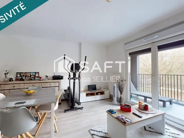 Appartement T3 avec loggia et 2 places de parking