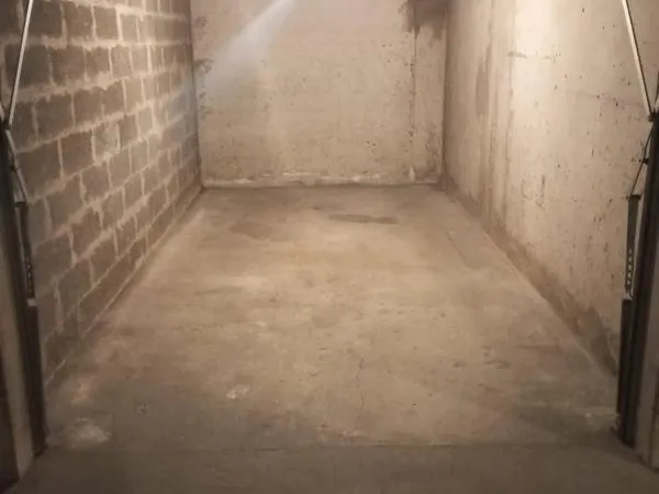 GARAGE N°10