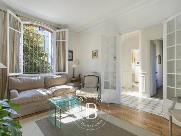 Propriété 6 pièces avec jardin - Secteur Bois Clos D'Orléans